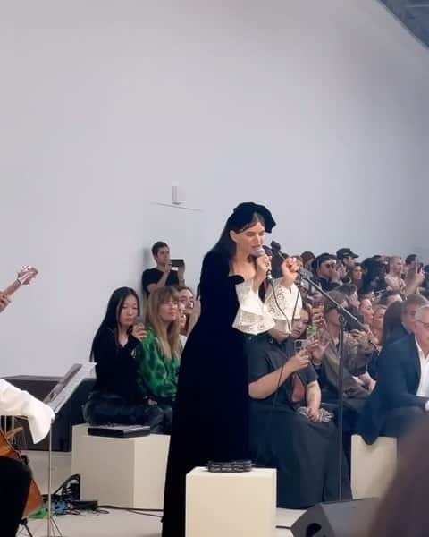 ソーコのインスタグラム：「Oh hey.. Today is my birthday and let's just say.. I’m manifesting more magical moments like this in my life for this new year.. I've really missed making music.. This was by far one of the highlights of 2023 for me.. ( thanks again @harris_reed @ninaricci @phoebebluecobb @florentfarinell @pieerre_ant @camcamgrn @apolline.lafait )  Other wishes includes releasing some new music soon: Like this song SAFE on the first 2 slides that i made with @territerri__ . here is a lil preview gift for you, so happy early or belated birthday to you too ! 🎁 🎶   Vids by @mathieucesar」