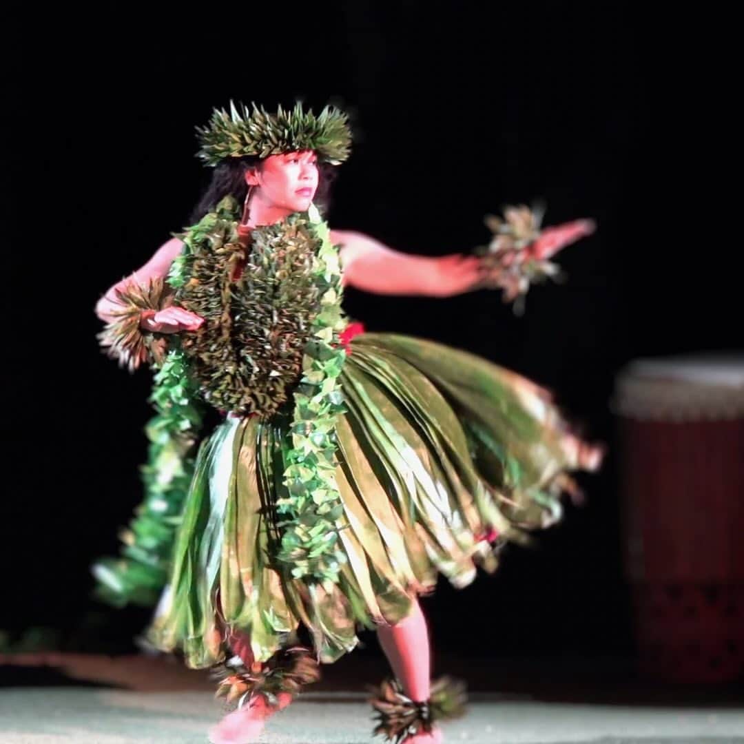Palms Casino Resortさんのインスタグラム写真 - (Palms Casino ResortInstagram)「🌺 9th Island Luau: hula, feast, and Maui relief. join the cause! 🤙   📆 Nov. 4 & 5 ⏱️ 6 p.m.  📍kaos  #MauiRelief #palmsisheretoplay #playstayslay」10月27日 8時00分 - palms