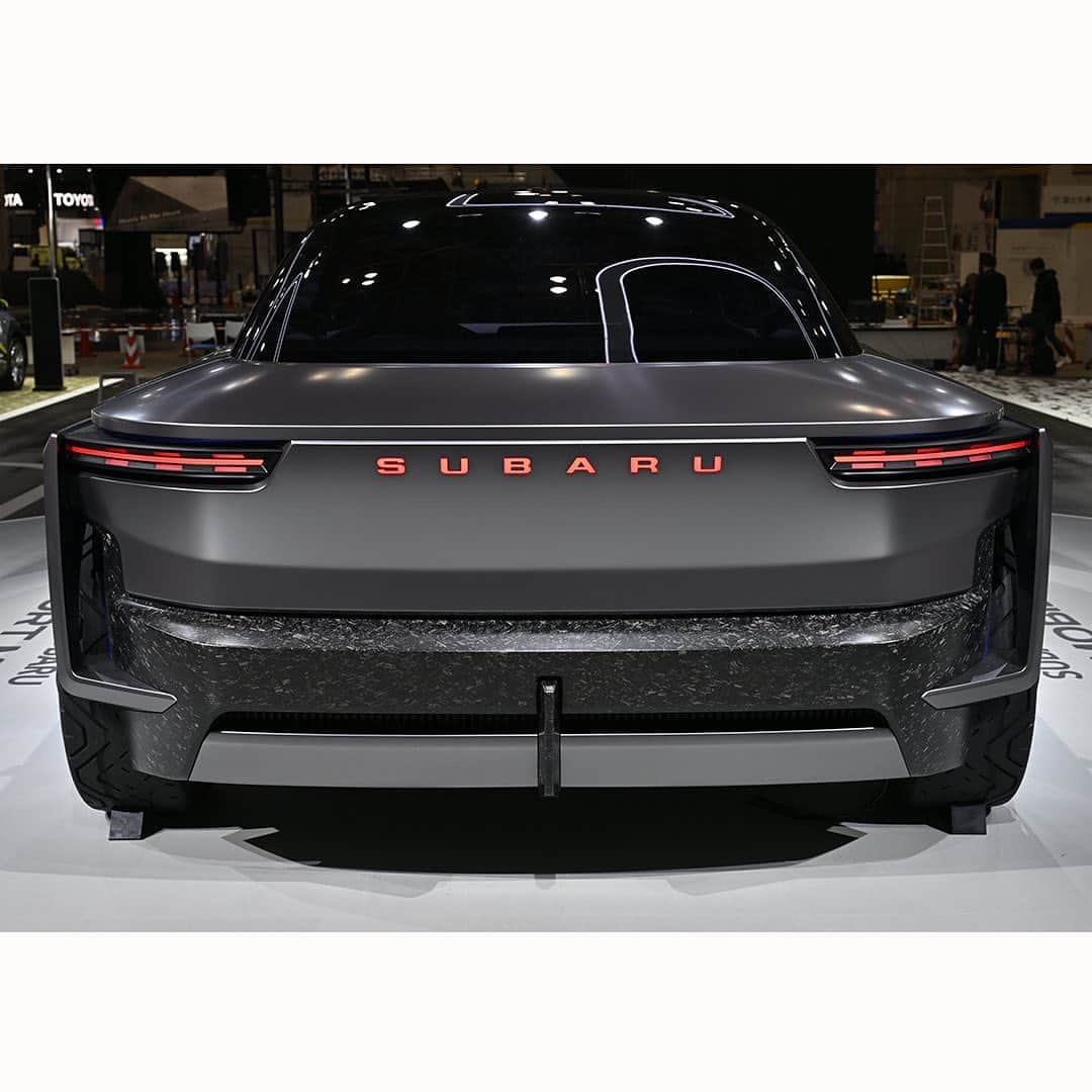 株式会社SUBARUさんのインスタグラム写真 - (株式会社SUBARUInstagram)「【JAPAN MOBILITY SHOW 2023】  出展車両情報② ■SUBARU SPORT MOBILITY Concept  電動化時代も、日常から非日常まで意のままに運転し、いつでもどこへでも自由に走って行ける愉しさを表現。安心できるからこそ、ワクワクするような新しい挑戦ができるSUBARU SPORT価値の進化を予感させるBEVのコンセプトモデルです。ドライバーを中心に、4輪を意のままに操るイメージの基本骨格や、空気の流れを感じさせる造形をお楽しみください。  出展車両の詳細はストーリーズをご覧ください。  #SUBARU #スバル #SUBARUJMS #JMS2023 #ジャパンモビリティーショー」10月27日 11時00分 - subaru.jp