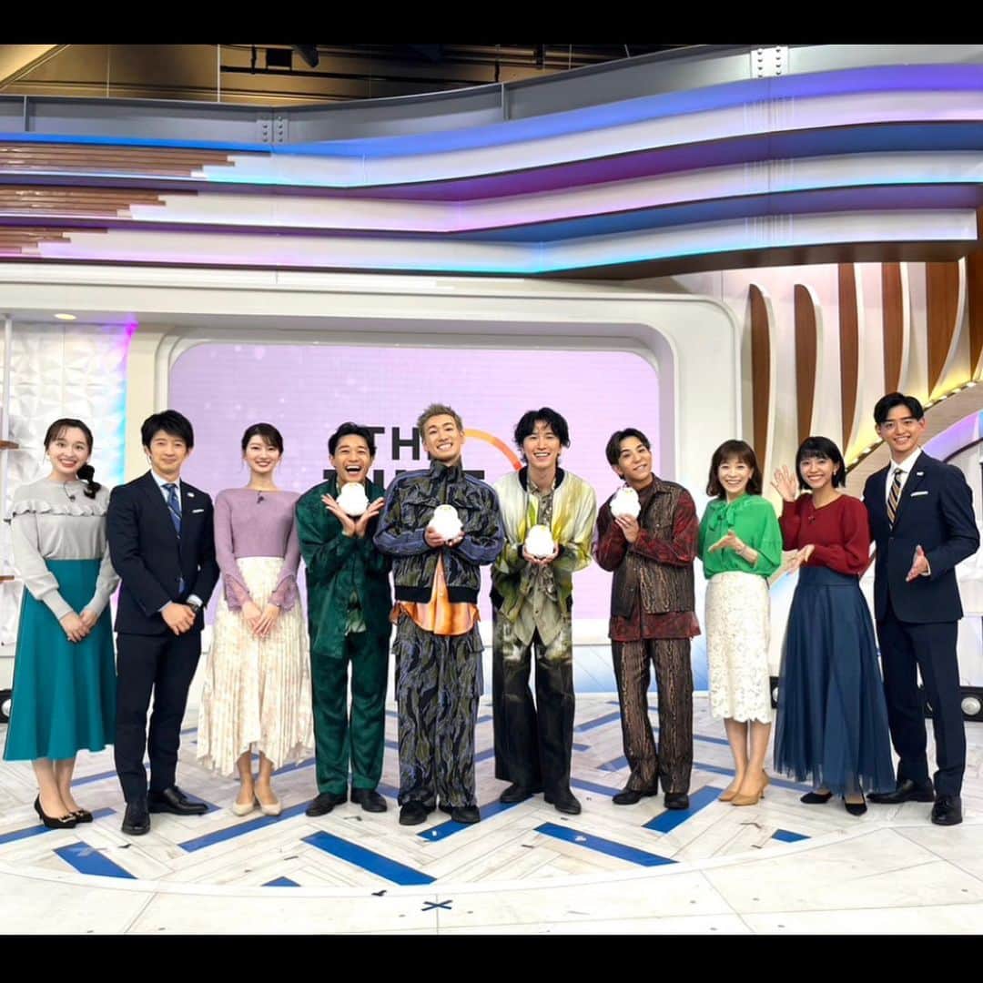 のインスタグラム：「【📺On Air】  TBS『THE TIME,』  『No End feat.三浦大知』 パフォーマンスを 生披露させていただきました🕺🔥  武道館ライブのリハーサルから 密着もしていただきました！🎥  ありがとうございました‼️✨  #シッキン #シットキングス #stkgz  #シッキン武道館  #thetime_tbs @thetime_tbs」