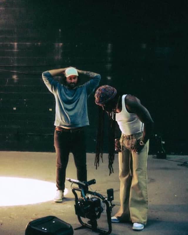 エイス・フッドのインスタグラム：「This for my tribe and for my guys who watching from the sky’s! #Rip45th  — #B.O.D.Y」