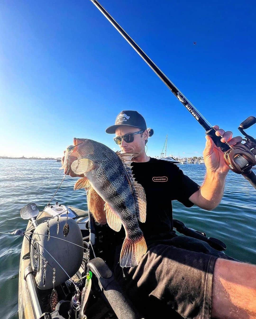 Electric_Fishingのインスタグラム：「Bay slay⚡️  #ElectricSunglasses #PolarizedSunglasses #StyleThatPerforms #ElectricFishing」