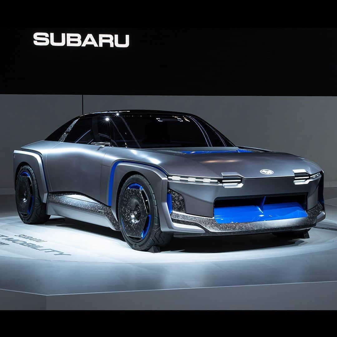 のインスタグラム：「【JAPAN MOBILITY SHOW 2023】  出展車両情報② ■SUBARU SPORT MOBILITY Concept  電動化時代も、日常から非日常まで意のままに運転し、いつでもどこへでも自由に走って行ける愉しさを表現。安心できるからこそ、ワクワクするような新しい挑戦ができるSUBARU SPORT価値の進化を予感させるBEVのコンセプトモデルです。ドライバーを中心に、4輪を意のままに操るイメージの基本骨格や、空気の流れを感じさせる造形をお楽しみください。  出展車両の詳細はストーリーズをご覧ください。  #SUBARU #スバル #SUBARUJMS #JMS2023 #ジャパンモビリティーショー」