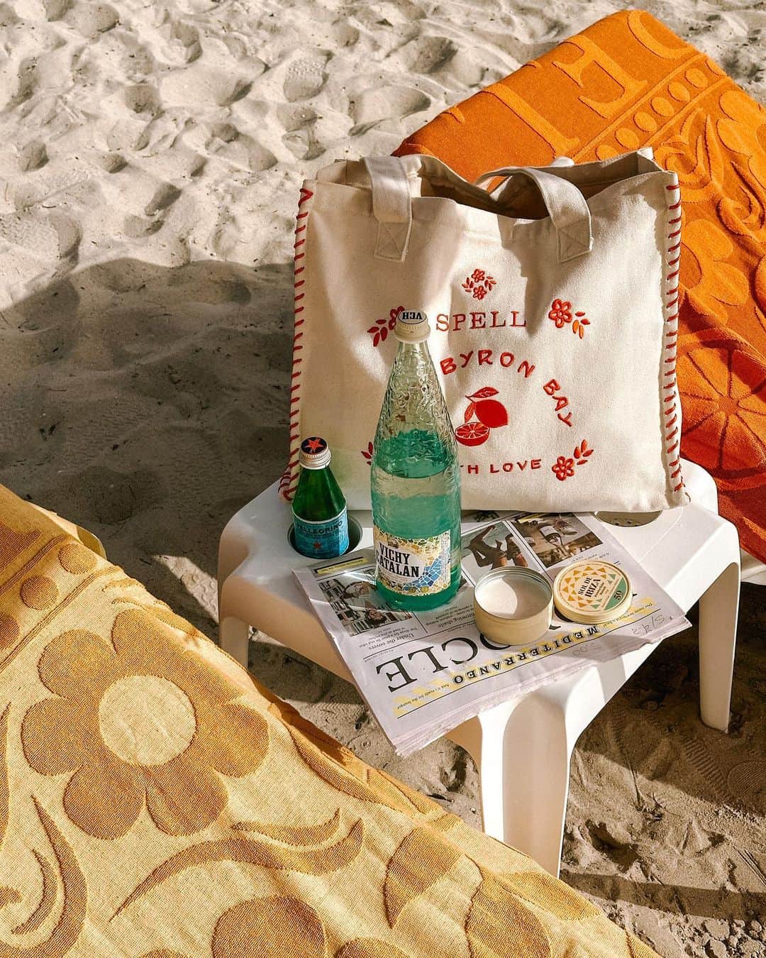 SPELLのインスタグラム：「Hello to our Holiday Tote, your new best friend for work + play 🌞 stay tuned… towels arriving oh so soon 🏖️」