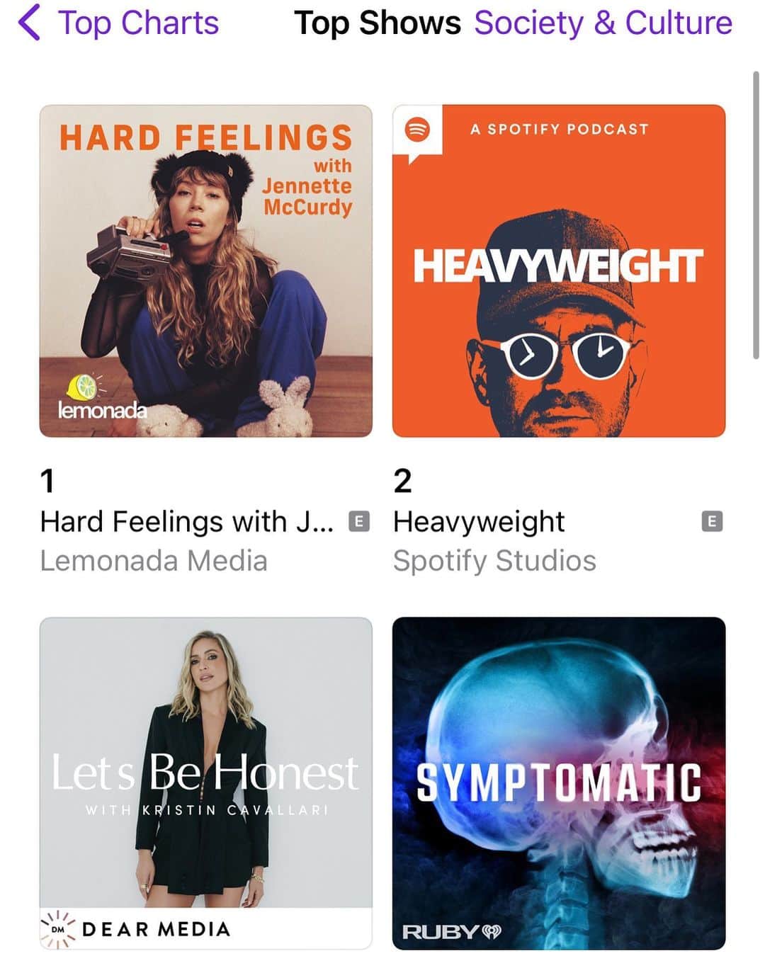 ジェネット・マッカーディのインスタグラム：「thank you all for making hard feelings the #1 apple podcast in society & culture and #4 all around. very grateful to all of you for listening, @lemonadamedia @mainstayentertainment @jillfritzopr & my new love, @hellofresh (this is not a paid post and i was not required to post about them i just genuinely like the meals they sent me lol THE RIGATONI ROSA ESPECIALLY)」