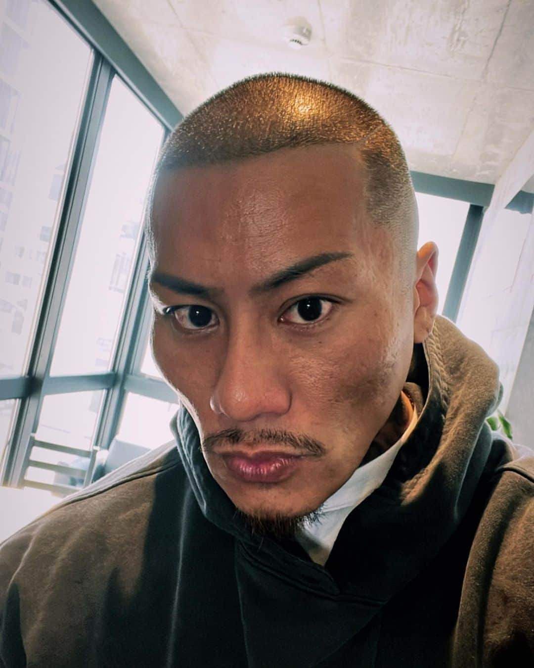 中村直輝のインスタグラム：「#face ☠️☠️☠️」