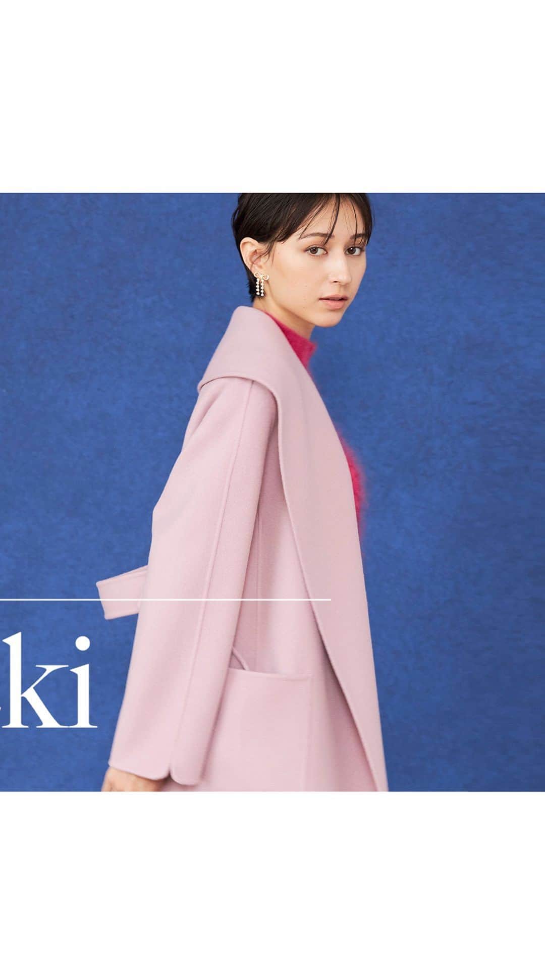 ANAYIのインスタグラム：「【公開】ANAYI's STYLE 004 スタイリストのアイデアノート 公開 井関かおり  ANAYIのコレクションの新しく身近な楽しみ方を提案する連載企画、着たいが見つかる「スタイリストのアイデアノート」  第4回目のゲストは、井関かおりさん。(@isekikaori_kimawashi)  ファッション誌のスタイリングを始め、ブランドのディレクションなどでも活躍。モードを程よく効かせた辛口なスタイリングが好評の井関さん。  秋も深まり、コートの季節が やってくるのもきっとあっという間。 この冬はホリデーシーズンの お出かけも増え、街も賑わいそうな予感。コートを新調すれば、気分も上がる。  着回し力に定評のある人気スタイリスト　井関かおりさんが選ぶ今シーズンのおすすめコートをご紹介。  @anayi_officialより、ぜひご覧ください。  #ANAYI #アナイ #ANAYIsSTYLE_004」