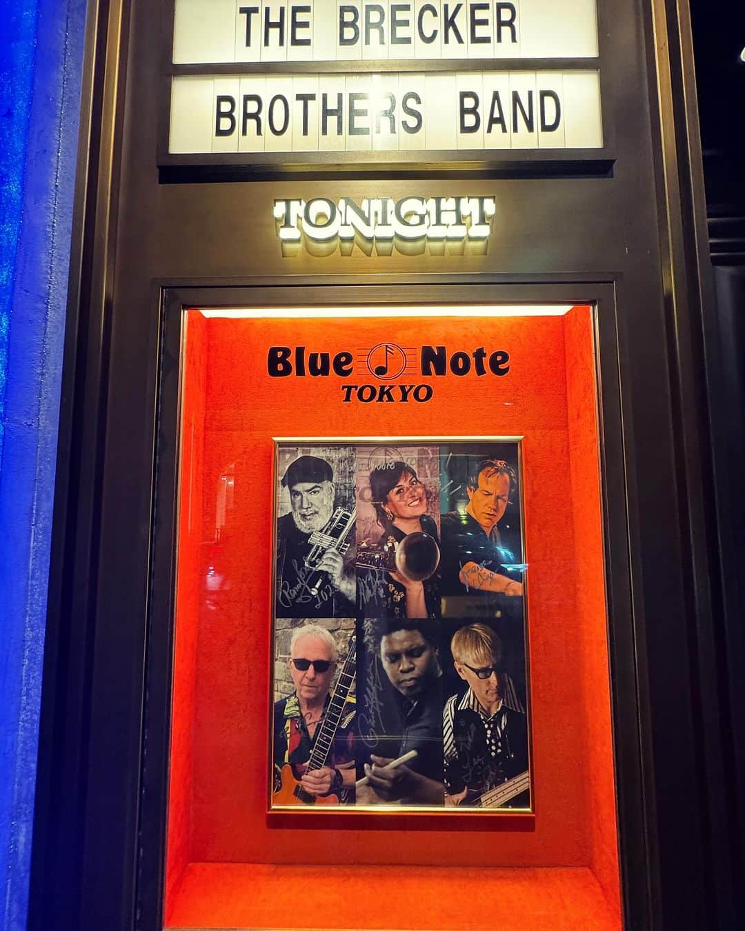 zoppのインスタグラム：「The Brecker Brothers Bandを鑑賞しにブルーノート東京へ 私がDJを務めるラジオ番組【ジョイラジ】で取り上げさせて頂いた縁で鑑賞させて頂きました  #ブルーノート東京 #bluenotetokyo #RandyBrecker #thebreckerbrothers」