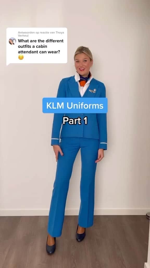 KLMオランダ航空のインスタグラム：「A lesson in KLM fashion ✨ Which combination is your favourite? 💁  #KLM #royaldutchairlines #seasons #uniform #womensuniform #cabinattendant #klmcabincrew #cabincrew」