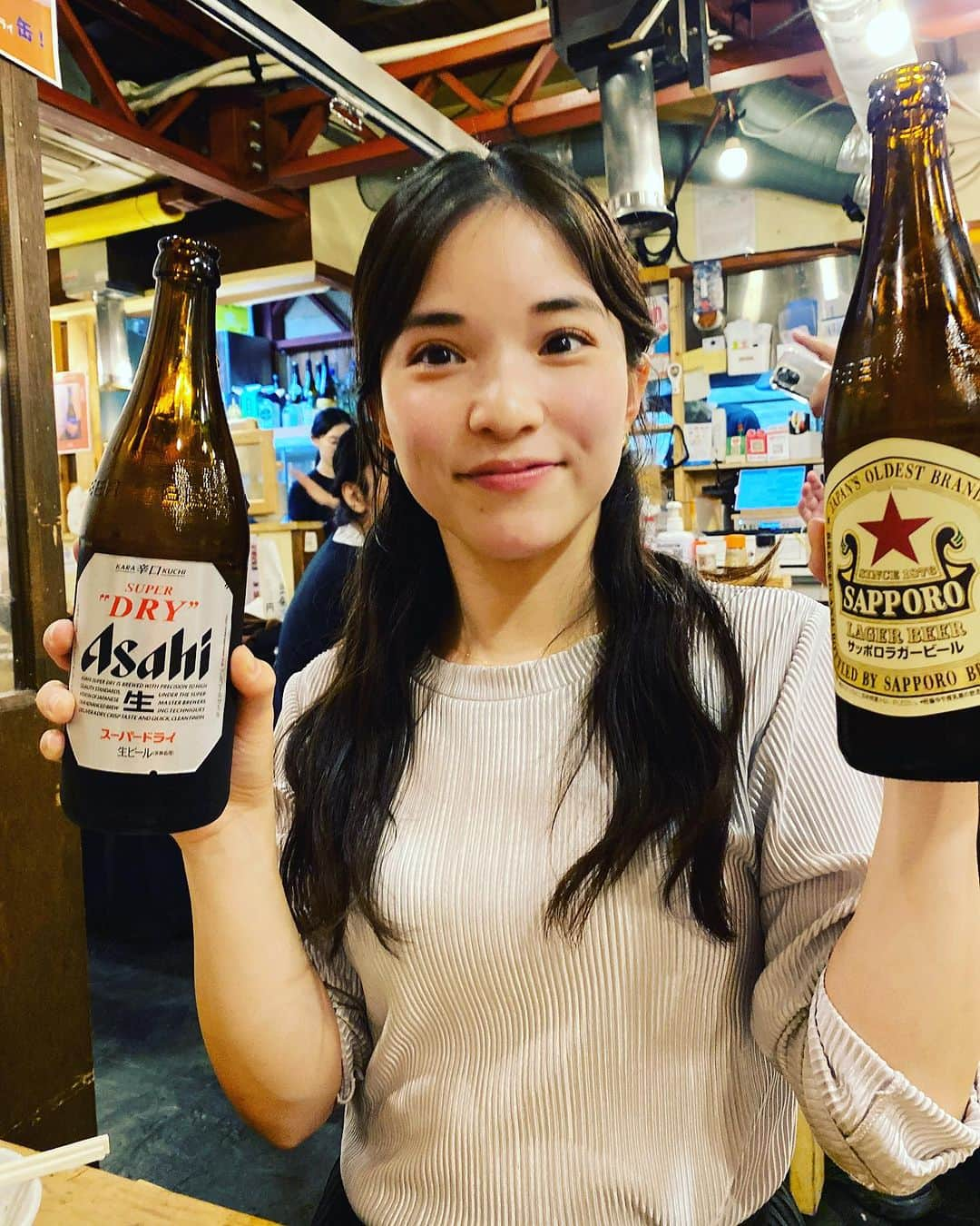 仮谷せいらのインスタグラム：「二刀流🍻」