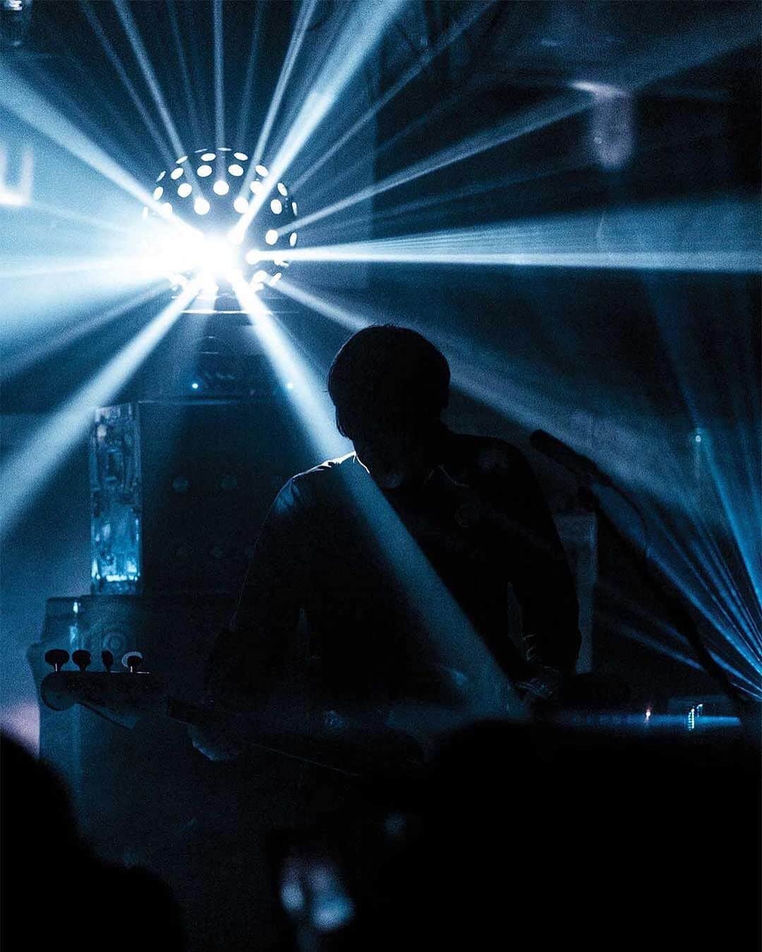 A Place to Bury Strangersのインスタグラム：「Your next chance to dance with us?   ⬇️  Oklahoma City // 12/2 //at @resonant_head with @mostly_treesband as part of the @oldbloodnoise Endeavors Party!  Tickets at linkin.bio  📷• @cdigi_ A place to bury strangers - @thebrooklynmonarch 🙏🙏🙏」