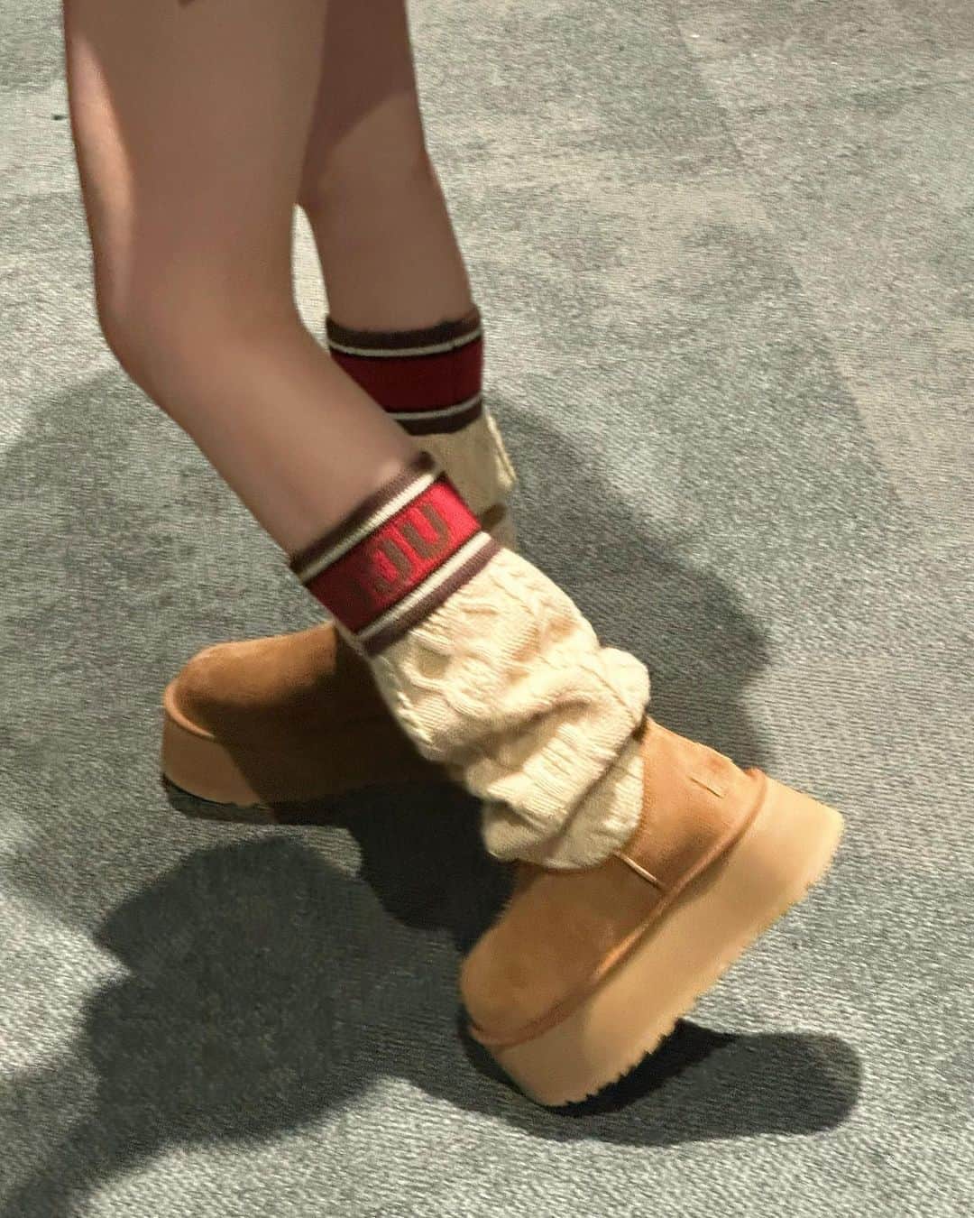 宮脇咲良さんのインスタグラム写真 - (宮脇咲良Instagram)「New jacket New boots~」10月27日 22時59分 - 39saku_chan