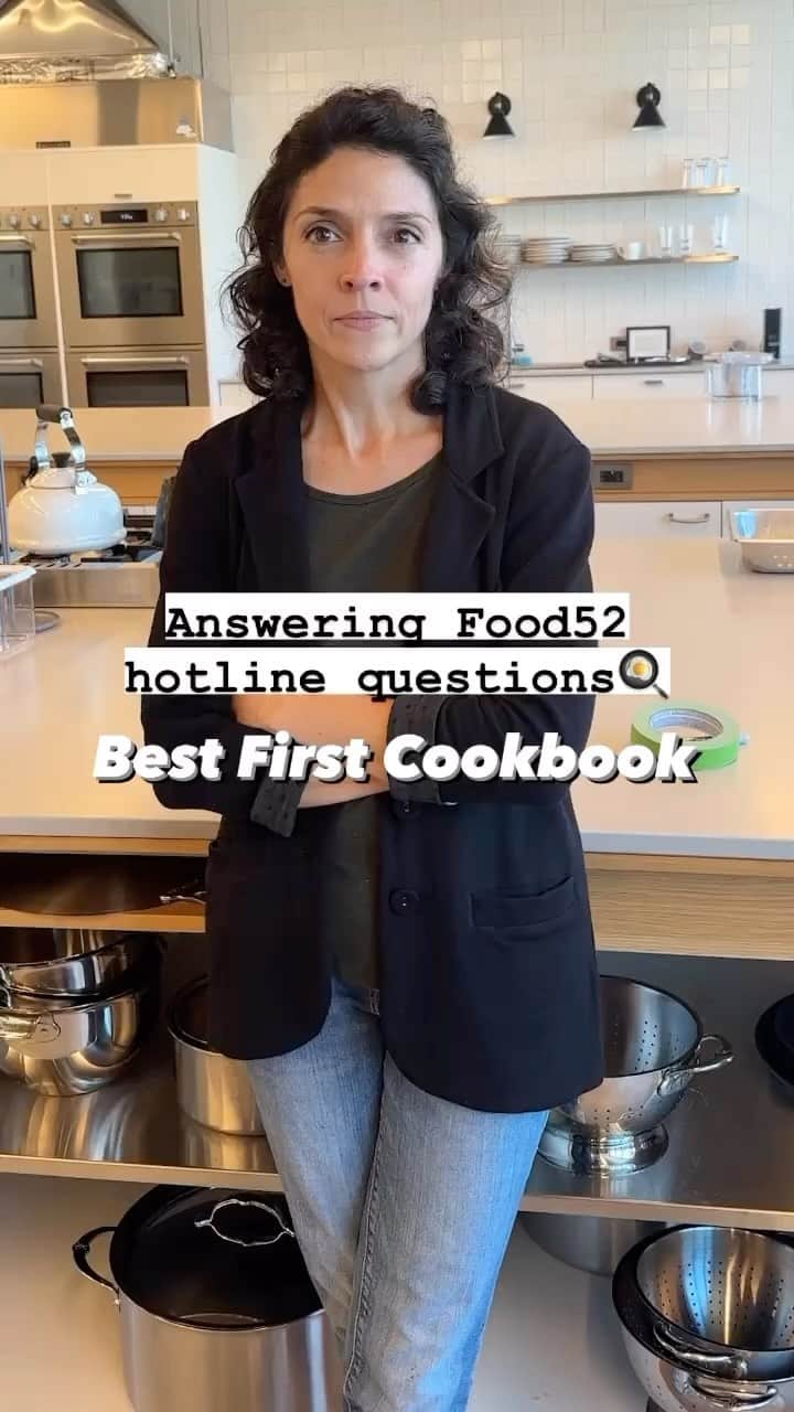 Food52のインスタグラム：「The best cookbook to start with? We trust our Test Kitchen Manager Allison’s advice! #f52community #f52grams」