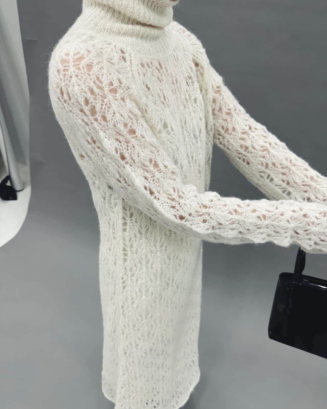 エディットフォールルさんのインスタグラム写真 - (エディットフォールルInstagram)「. AYNI @ayniuniverse  10.28 11:00 new in  knit dress (beige,pink,white) ¥34,000+tax  .」10月27日 14時37分 - editforlulu_official