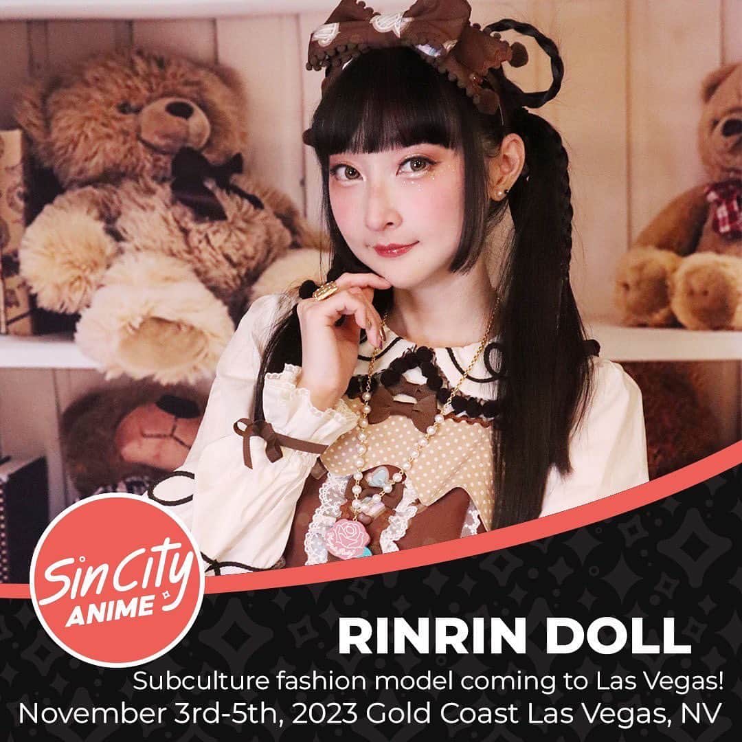 RinRinのインスタグラム：「Hi! So happy to announce I’ll be headed to @officialsincityanime November 3-5th! I’ll be bringing many new goods as well as my handmade accessories @lumirevebyrinrin and my collaboration goods with @apolia00 🌟   You can find me at the schedule on the 2nd photo💜   I’ll also be doing my @rinrinboutique again! This time featuring the latest items from @moimememoitie_official @hoshibakoworks and @meeweedinkee x @land_harajuku 🌟 we have mostly one of each item so be the first to get your hands on your fav styles💜   There will be a free secret PRINT novelty gift with $70 purchase, a free ZINE with $100 purchase, and a free ACRYLIC STAND with $150 purchase of any RinRin goods & RinRin Boutique items💜 (counted per purchase, until supplies last)  also I’ll be doing the Sin City Anime Lolita Dinner Party with @minori00mon and we prepared @minorinrinteaparty goods as well! Tea party tickets are available at @officialsincityanime website🎀  Hope to see you soon!  #rinrindoll #japan #tokyo #harajuku #japanesefashion #tokyofashion #harajukufashion #東京 #コーデ #今日のコーデ #原宿 #ootd  #minorinrin #minorinrinteaparty #shironuri #lolitateaparty #lolitafashionstyle  #egl #eglcommunity #sincityanime #lasvegas」