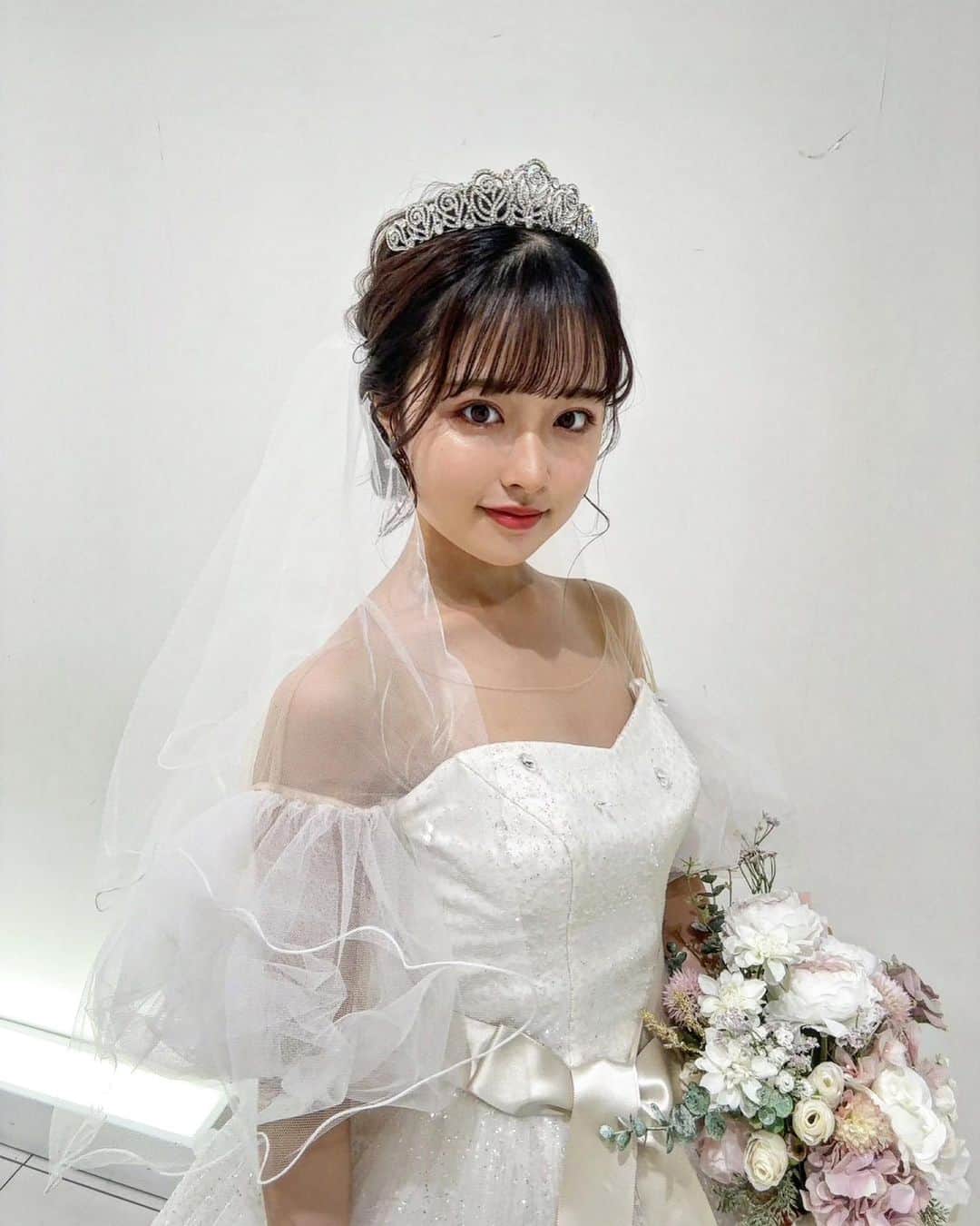 りりさんのインスタグラム写真 - (りりInstagram)「👗 #dressshow #wedding   《出演モデル りり》  #ドレスブランド   キヨコハタ  #japanesemodel #showmodel  #weddingshow#bridal#wedding  #japan #jmixmodelagency  #oita#tokyo#korea#model#f4f#instadress #jmixriri #likeforfollow #bridalhair #jmix#f4」10月27日 15時20分 - riiiiiriiii0308