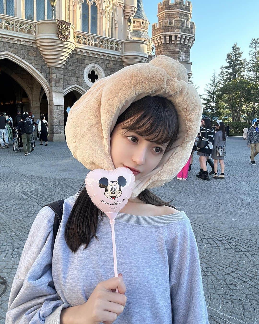 森ふう花のインスタグラム：「もふもふくま🧸 . #ディズニーランド #ディズニーコーデ #アイドル」