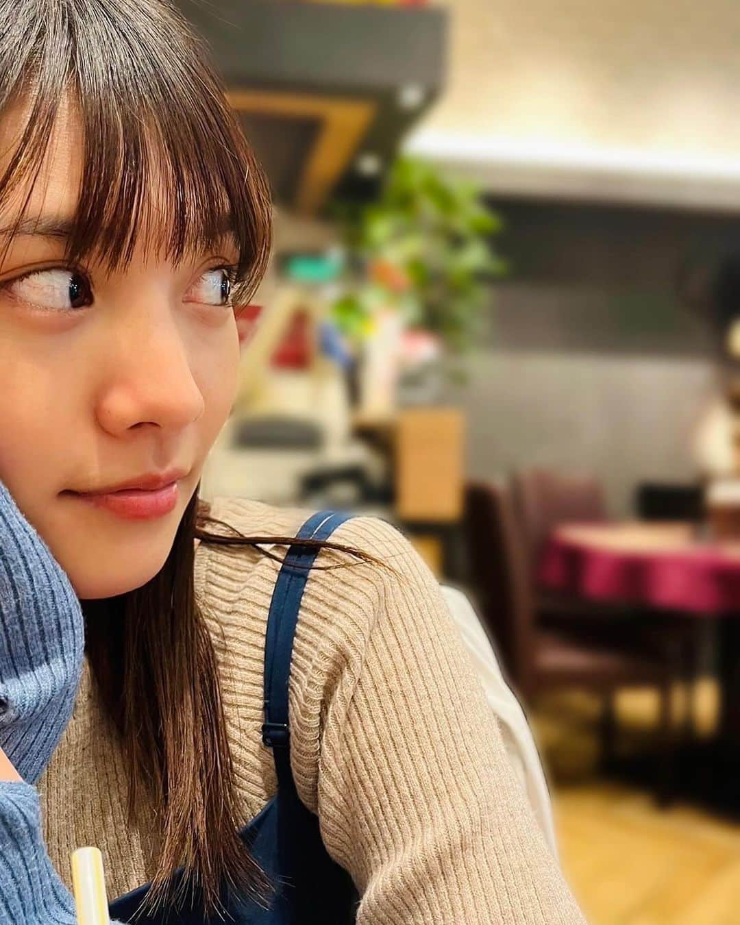 松永有紗のインスタグラム：「マネージャーです🦭  衣装合わせ&打ち合わせ後の🥜 #なう な#松永 さんの#photo 🛸  登ります🦧  #ナウ #now #happy #photography」