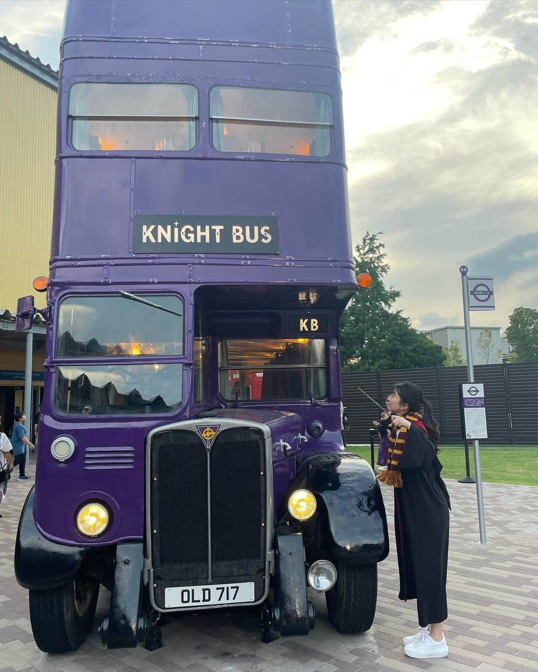 駒木結衣さんのインスタグラム写真 - (駒木結衣Instagram)「夏に行ったハリポタ🍿🪄 @wbtourtokyo   いつまでも魔法の世界に憧れます…🩶  #ハリーポッタースタジオツアー」10月27日 16時45分 - komaki_yui