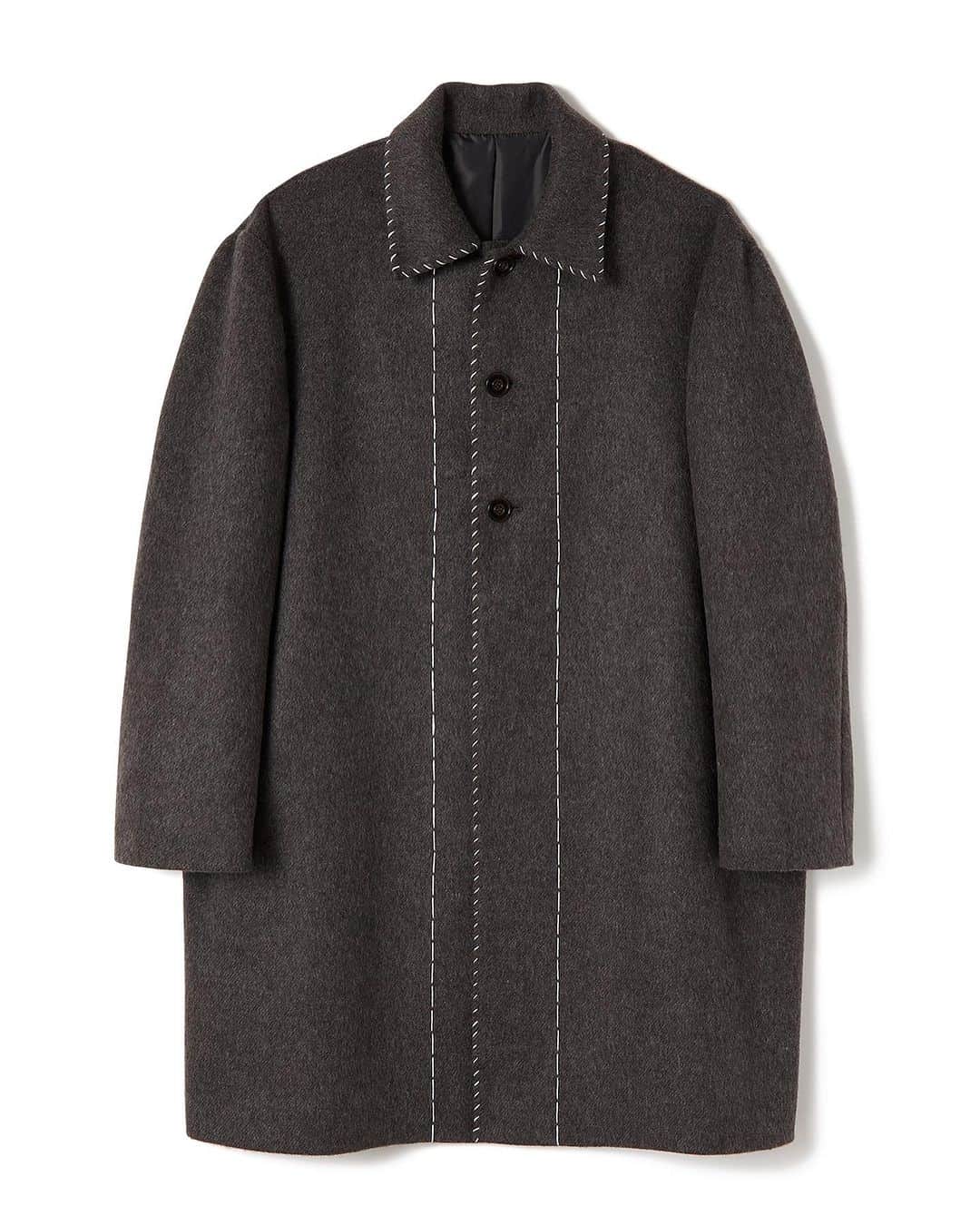 sodukさんのインスタグラム写真 - (sodukInstagram)「fall winter 23 collection stitching wool coat is now available in gray.  #soduk #soduk23fw」10月27日 17時00分 - soduk_official