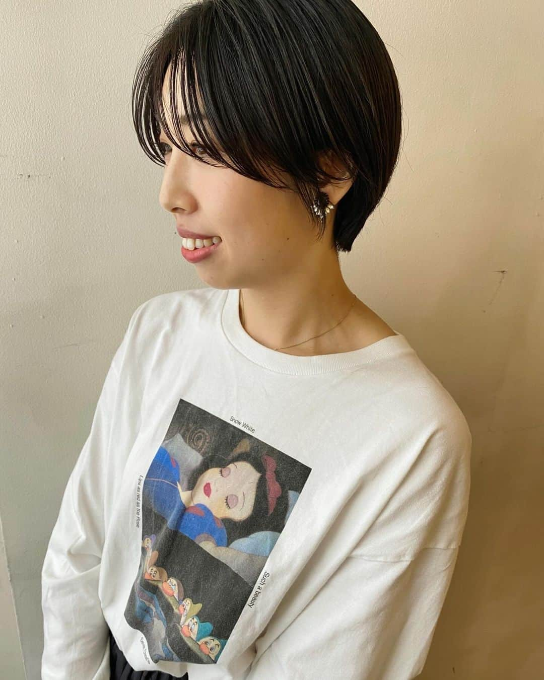 金子真由美さんのインスタグラム写真 - (金子真由美Instagram)「* short hair * お子様のカットも担当させていただいて、いつも本当ありがとうございます🙌 * #ショート #ショートヘア #大人ショート #大人ショートヘア」10月27日 17時13分 - kanekomayumi12