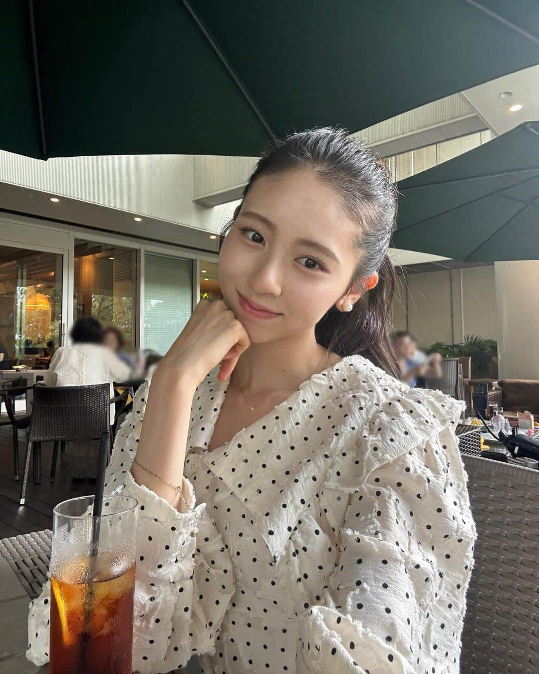 入江美沙希のインスタグラム：「休日に美味しくておしゃれなランチを食べに行って幸せだった日🍽🤎 ⁡ 皆さんは休日何をするのが好きですか？👼🏻 ⁡ onepiece 　#snidel bag　#zara ⁡ ⁡ ⁡ ⁡ ⁡ ⁡ ⁡ ⁡ ⁡ ⁡ ⁡ ⁡ ⁡ ⁡ ⁡ ⁡ ⁡ ⁡ ⁡ ⁡ ⁡ ⁡ #みさきのしふくすたいる #スナイデル#ワンピースコーデ#秋服#秋コーデ#秋ファッション#秋ワンピース#ゆる巻#韓国へア#韓国へアアレンジ#ポニーテール#ヨシンモリ#前髪なし#ガーリーコーデ#ガーリーファッション#ガーリーヘア#フレンチガーリー#フレンチガーリーコーデ#フレンチガーリーヘア#韓国コーデ#韓国ファッション#高校生#06#ik2#ik#Japan」