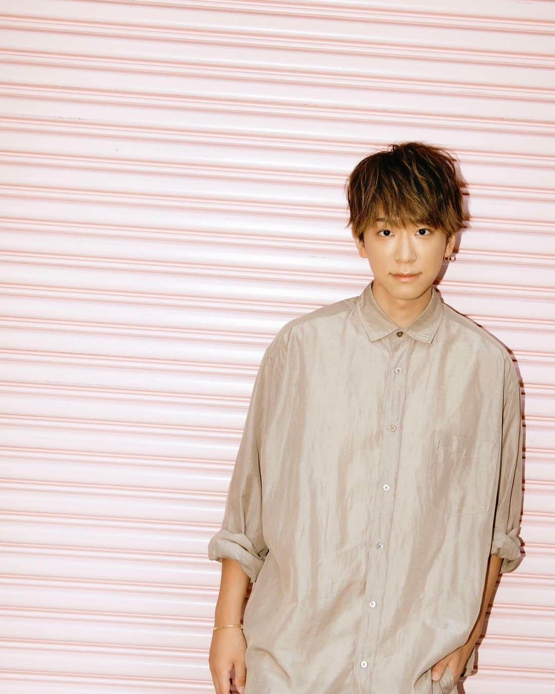 小山慶一郎さんのインスタグラム写真 - (小山慶一郎Instagram)「⁡ Memories of street snaps in Harajuku 📷 ⁡ Photographer / @kanbepouty Stylist / @kazuyamishima.tatanca ⁡ #japan #tokyo #culture #harajuku」10月27日 17時33分 - keiichiro.koyama