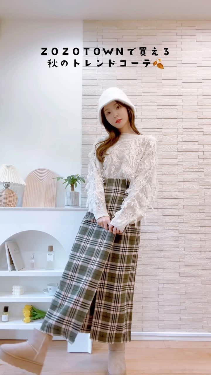 磯田 ひかる(Hikaru Isoda) のインスタグラム：「JUNOAHで揃える秋コーデLOOKBOOK🍁🍂お洋服は @junoah_official 🤍  —————————— picaru：162cm / 骨格ウェーブ 1st ブライトスプリング 2nd ブライトサマー  大人可愛いスタイルアップコーデ ヘアメイクを合わせた トータルスタイリングを提案🤍  不定期にストーリーで ファッションお悩み相談募集中🥰 ——————————  他の投稿を見る→【@picaruuu】  #junoah #pr #zozotown #ゾゾタウン #ゾゾタウン#zozotown」