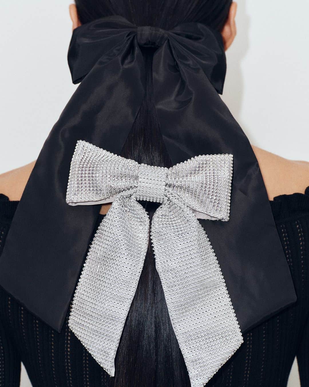 ARKETのインスタグラム：「Add a festive touch to your wardrobe: link in bio. - #ARKET - Rhinestone bow coming soon.」