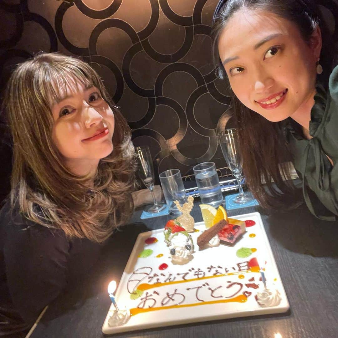 峯りあなのグルメインスタ