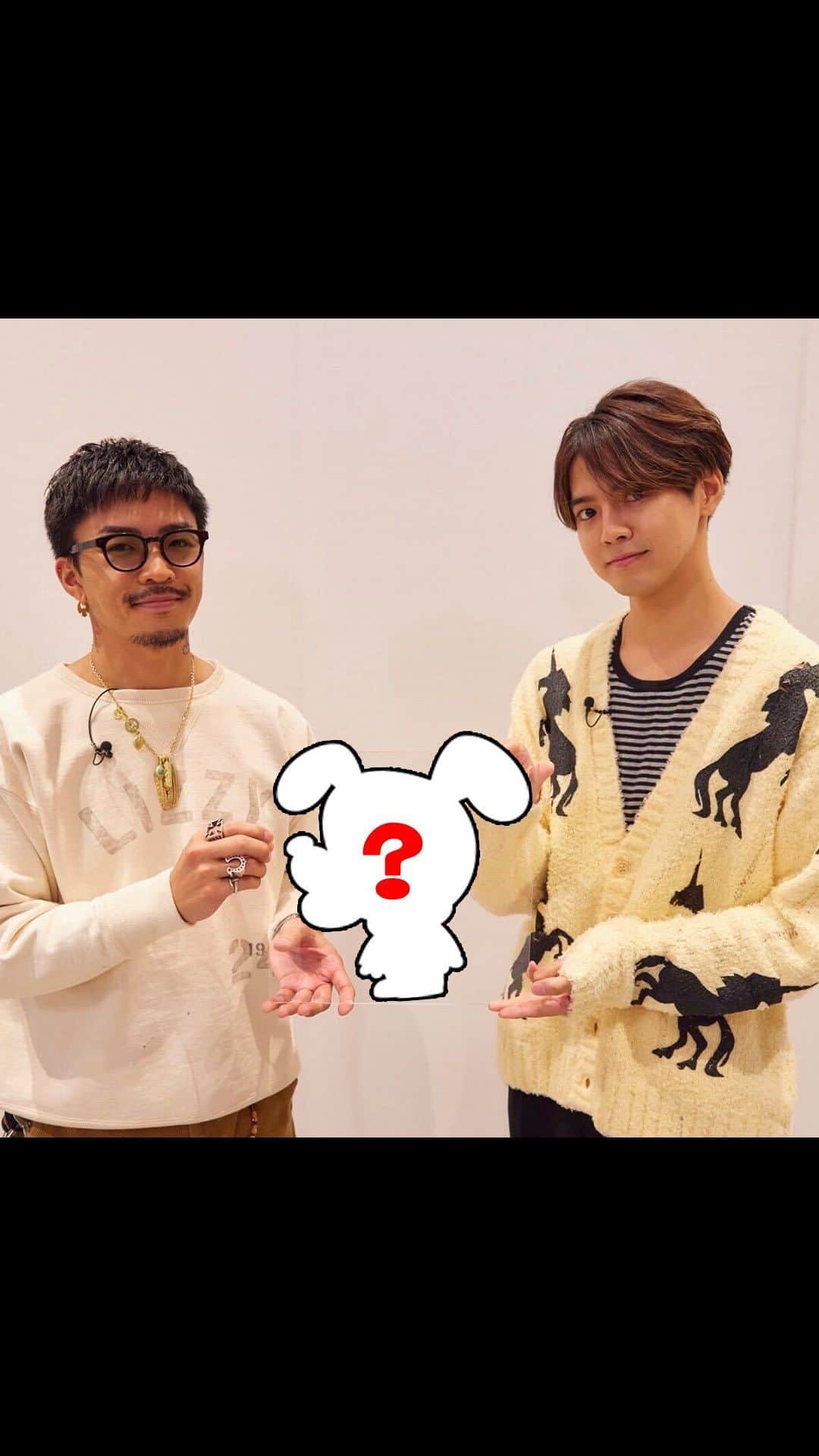 GENERATIONS高校TVのインスタグラム：「GENE高２学期いよいよ明日🎉プレゼント企画🎁  ╋━━━━━━━━━━━━━━ 　龍友×涼太ペアが描いたイラストは 　何のイラストでしょう？！ 　　　　　━━━━━━━━━━━╋  ※答えはコメントに書かず、 応募フォームにお願いします。  こちらの動画と10月26日(木)投稿の 隼×亜嵐ペアの動画のお題を 当てられた方の中から抽選で2名様に どちらかのイラストをプレゼント！ 詳しくは10月27日(金)投稿の ストーリーズをチェック✅  応募は11月3日(金)まで！  【GENE高2学期🏫10月28日(土)よる9時スタート‼︎】  #gene高 #ジェネ高 #generations高校tv #gene #generations #ジェネ #ジェネレーションズ #generationsfromexiletribe #ldh #白濱亜嵐 #片寄涼太 #数原龍友 #小森隼 #佐野玲於 #関口メンディー #中務裕太」
