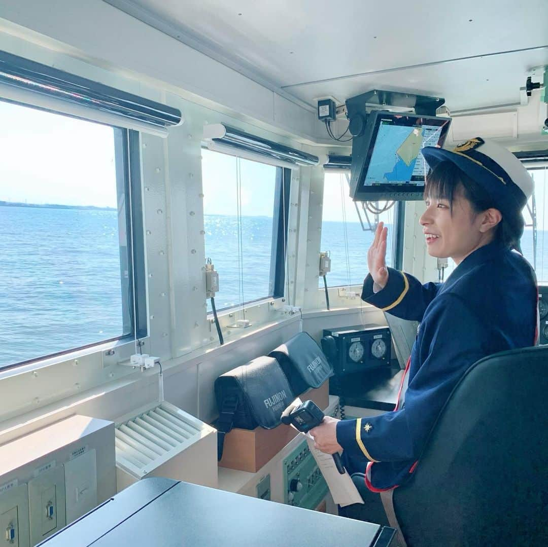 かほなんさんのインスタグラム写真 - (かほなんInstagram)「今日は「名古屋海上保安部　巡視艇しゃちかぜ 一日船長」を務めさせていただきました！🛥️✨  海のパトロール、マリンレジャーを楽しむ方の安全を呼びかけるお仕事のお手伝いをしました！🫡 ポスターも作成したよ！🙌 海での遊び、ご安全に！  名古屋海上保安部の皆さん、ありがとうございました！ (明日の読売新聞(愛知版)に記事掲載予定です！✨)  🏝️情報解禁になったお知らせ①🏝️ 11/9(木) 秋の火災予防運動オープニングイベント  かほなんが大阪市阿倍野消防署の一日消防署長に就任します！👍 あべのハルカス近鉄本店で任命式とトークショー、Hoopで消防体験イベントがあります！🧑‍🚒✨ 是非遊びにきてねー！  👇詳細👇  【日時】11/9(木)11:00～14:00  【場所】 ・あべのハルカス近鉄本店 (大阪市阿倍野区阿倍野筋1-1-43)  ・Hoop (大阪市阿倍野区阿倍野筋1-2-30)   【参加費】 無料  【開催内容】 ①ステージイベント 12:00～12:30 場所 あべのハルカス近鉄本店2階ウエルカムガレリア ・一日消防署長「さばいどる かほなん」任命式 ・あべのハルカス近鉄本店の防火防災に関する取組紹介 ・一日消防署長と阿倍野消防署員とのトーク  ②消防体験イベント 11:00～14:00 場所 Hoop1階オープンエアプラザ  🏝️情報解禁になったお知らせ②🏝️ 第5弾さばいどるナイフ、少量ですが2023/11/1にWebでの販売が決定しました！ ★発売日★ 11月1日（水） PM 12:00〜 https://www.yamahide.com/smartphone/detail.html?id=000000004611 ※山秀本店通販サイトのみでの販売 ※おひとり様 一本 ※第二弾Web販売は2024年1月末を予定 ※今回のナイフは数量限定ではなく定番商品になります。  その他お知らせは最後の画像をご参照下さい🙏✨  #名古屋海上保安部 #巡視艇しゃちかぜ #さばいどる #かほなん」10月27日 18時25分 - survidol_kaho