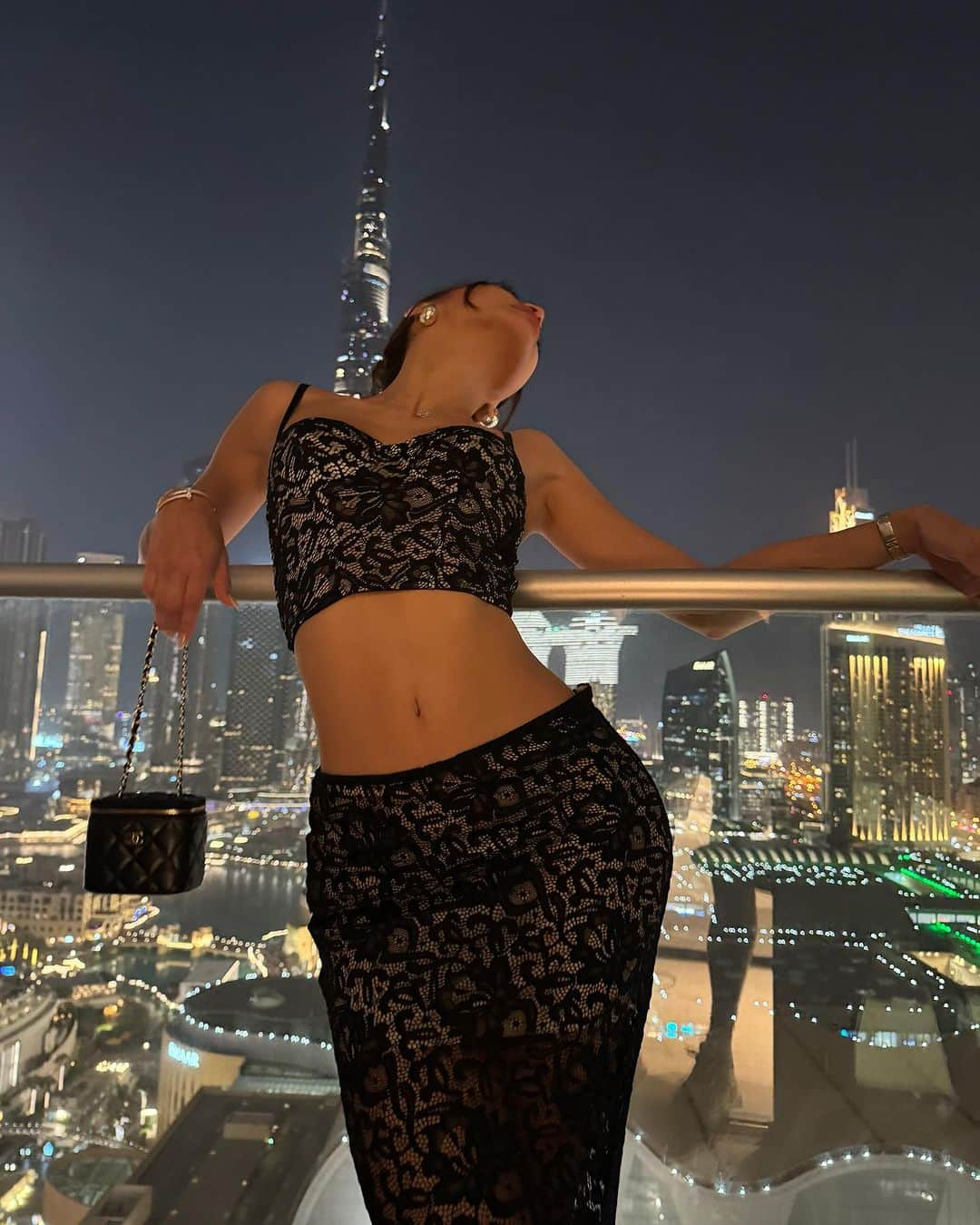 カイリー・バーゾサさんのインスタグラム写真 - (カイリー・バーゾサInstagram)「touchdown dubai」10月27日 18時34分 - kylieverzosa