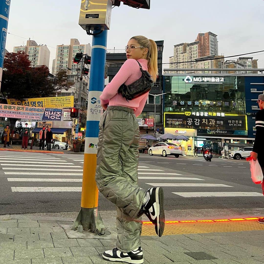 とうあさんのインスタグラム写真 - (とうあInstagram)「🇰🇷💕 一生同じもの食べ続けないといけなかったら何食べる？ っていう質問の答えがタッカンマリになりした🍲🐔」10月27日 18時38分 - ___2toua2___