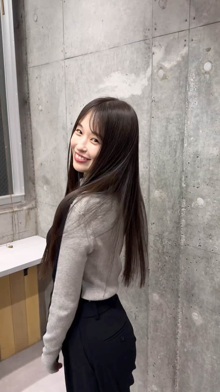やのあんなのインスタグラム：「Thank you @raf_kanda 髪質改善ストレート💈髪は女の命ね」