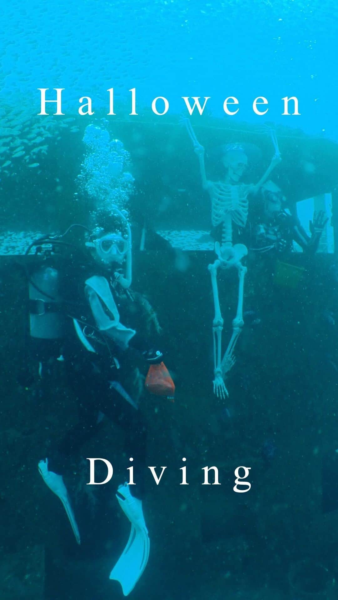 リナフランチェスカのインスタグラム：「Halloween Diving💀🎃👻=͟͟͞͞ 楽しかった♡    #ハロウィン #Halloween #halloweendiving #ダイビング #diving #スキューバダイビング #ダイビング好きな人と繋がりたい #ハロウィンイベント #ダイビング女子 #ダイビング仲間」