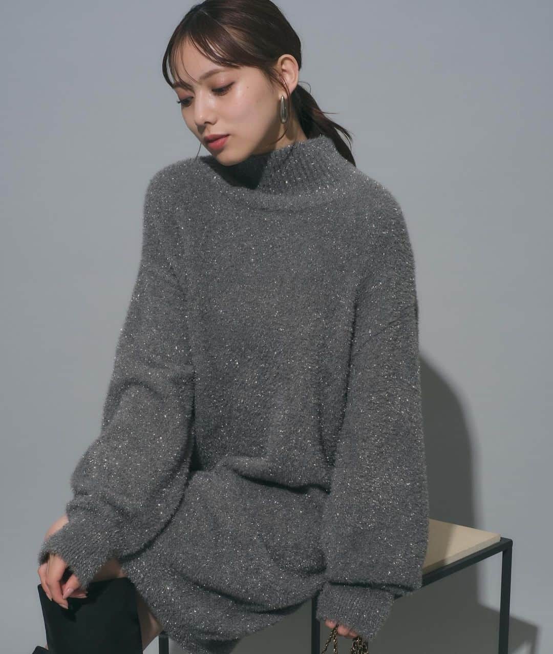 Arpege storyさんのインスタグラム写真 - (Arpege storyInstagram)「10/27(金)〜10/30(月)ALL10%OFF 公式オンライン限定で開催中📣  Recommend Item✨ @mystrada_official   ラメニットミニワンピース price:19,800 color：ラズベリー、モカピンク、黒、チャコールグレー （ルミネ新宿・ルクア大阪限定） ⁡ 商品の詳しい情報はタグからcheck☑︎ ⁡ ————————————————— ⁡ ▶▶︎▶︎news  10/27(金)〜10/30(月) 全品10%OFF 公式オンライン限定で開催中📣 ⁡ ▶▶︎▶︎information ⁡ ☑︎📩メルマガ登録でお得な情報をGET‼︎ 不定期でお得なキャンペーン実施します✨ ⁡ ☑︎公式オンラインサイトArpege storyで 店舗在庫状況がご確認いただけるようになりました！ さらにネットで完売商品もお店に在庫があれば取り寄せ、お取り置き可能になりました💐(一部店舗のみ) ⁡ ————————————————— ⁡ #mystrada  #マイストラーダ」10月27日 19時57分 - arpege_story