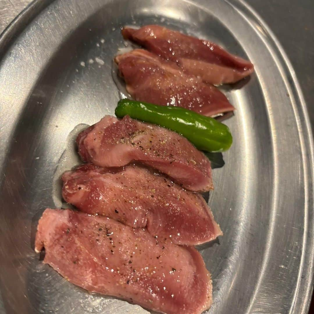 高木三四郎さんのインスタグラム写真 - (高木三四郎Instagram)「娘たちとジビエを食べに！お目当てはアナグマだったけど、この日はなかった。。。年内中にはアナグマ食べたい！ #焼ジビエ罠中目黒  #中目黒グルメ」10月27日 19時58分 - t346fire