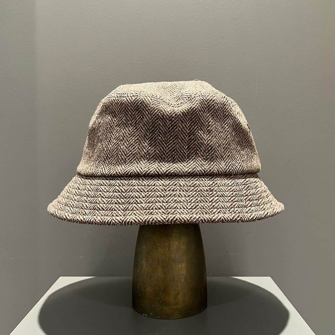 のインスタグラム：「＜Unlikely＞ Mens Bucket Hat Wool Tweed ¥24,200-(inc.tax) Item No.38-41-0172 BEAMS JAPAN 2F ☎︎03-5368-7317 @beams_japan #unlikely #beams #beamsplus #beamsjapan #beamsjapan2nd Instagram for New Arrivals Blog for Recommended Items」