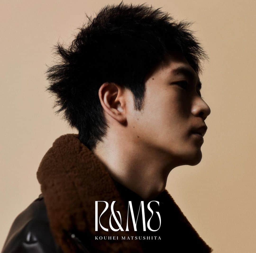 松下洸平さんのインスタグラム写真 - (松下洸平Instagram)「2nd ALBUM『R&ME』 3種類のデザインを全て公開します！！！！！！！！！  そして、、、、収録曲も公開します！！！！！  01. 君を想う 02. ノンフィクション 03. Wake 04. All Day Long 05. You&Me 06. 漂流 07. FLYFLY 08. This is my love 09. Magical Hour 10. たんぽぽ  全ての曲に魂と愛コメコメ。 皆さん、ゲットする準備しといてくださいね。🔥」10月27日 20時21分 - kouheimatsushita_official