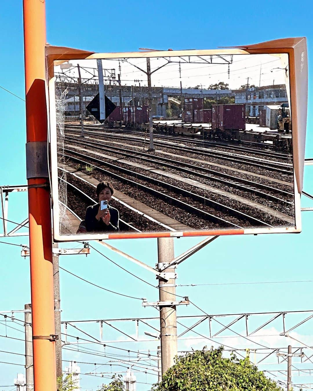 香坂みゆきさんのインスタグラム写真 - (香坂みゆきInstagram)「無人駅 切符も久しぶり〜 電車🚃の開くドアが一箇所だけで置いていかれるところだった😅 相変わらずの珍道中🤣  #無人駅  #電車  #旅  #切符  #❤️  @manaho_sounds」10月27日 20時37分 - miyuky__way