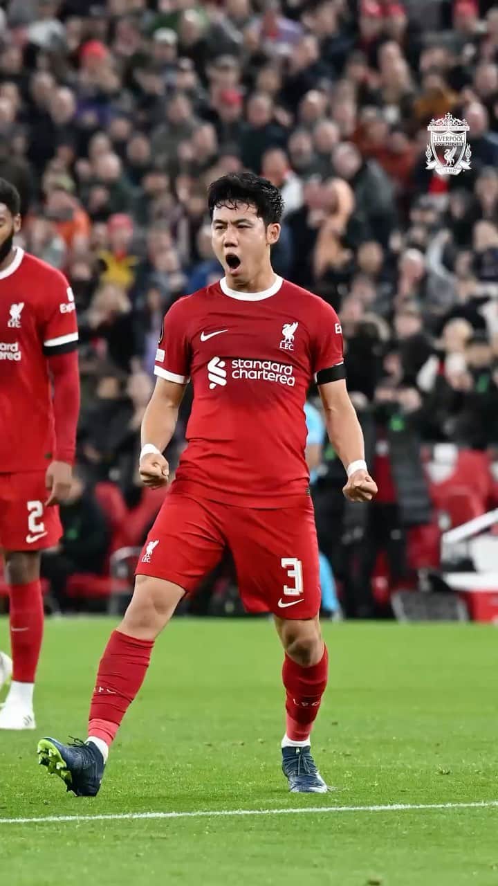 遠藤航のインスタグラム：「That first goal feeling 👌😍」
