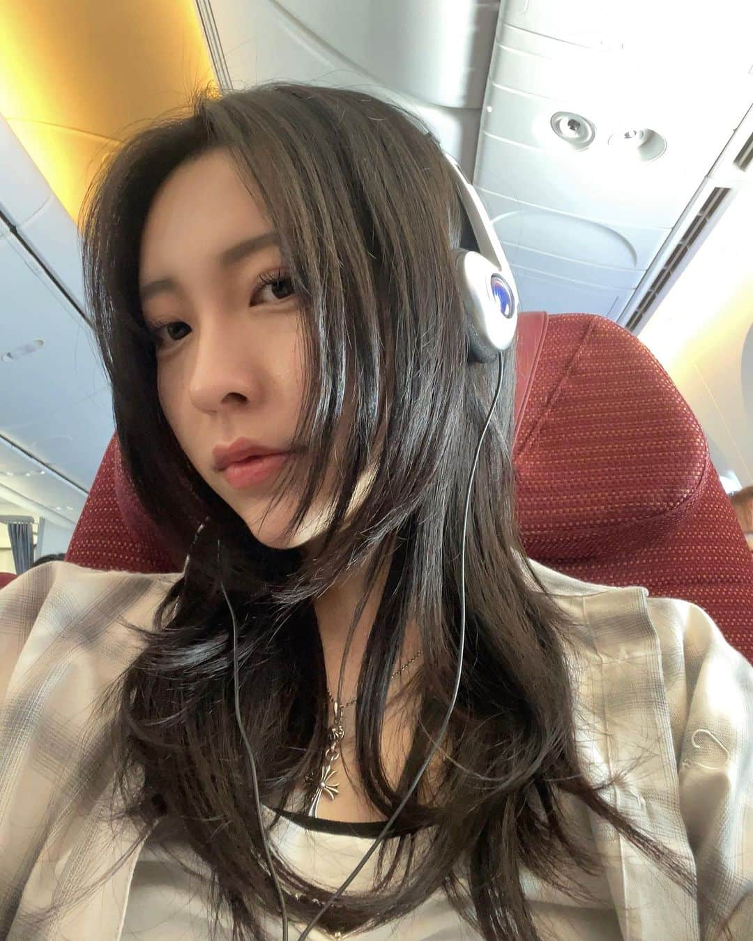 空喰うなるさんのインスタグラム写真 - (空喰うなるInstagram)「=͟͟͞͞✈️」10月27日 20時38分 - unnr.in