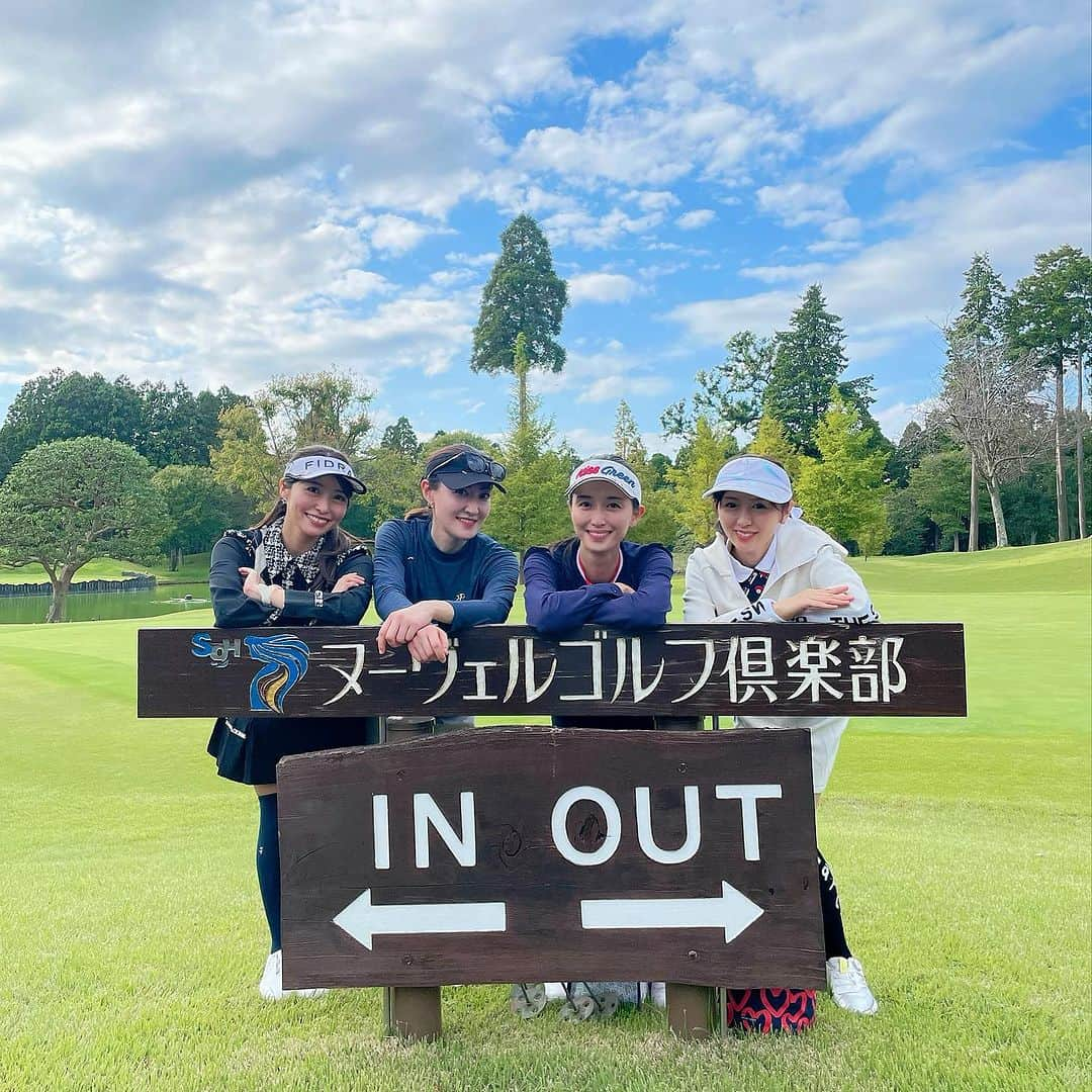 黒澤ゆりかさんのインスタグラム写真 - (黒澤ゆりかInstagram)「スポーツの秋ですよ🏌️‍♀️ お天気にも恵まれたゴルフ⛳️ この日、バンカーからバンカーへ吸い込まれるバンカー地獄でスコアはボロボロだけど笑 エンジョイゴルフでとっても楽しかったなぁ☺️🙌 飛距離はでるから本当あとはアプローチあたり😂 練習きらいだけど練習だなぁ笑  眼福にもなったラウンドでした😘笑  #スポーツの秋 #golf  #ゴルフ　 #ゴルフ女子」10月27日 20時42分 - yurikakurosawa