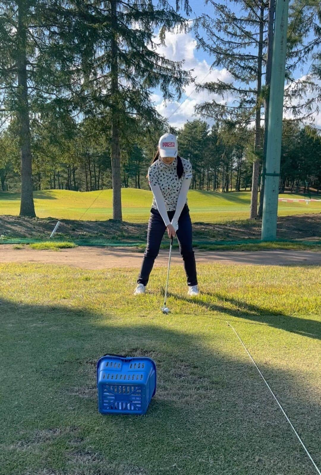 辻梨恵のインスタグラム：「9i🏌️‍♀️」