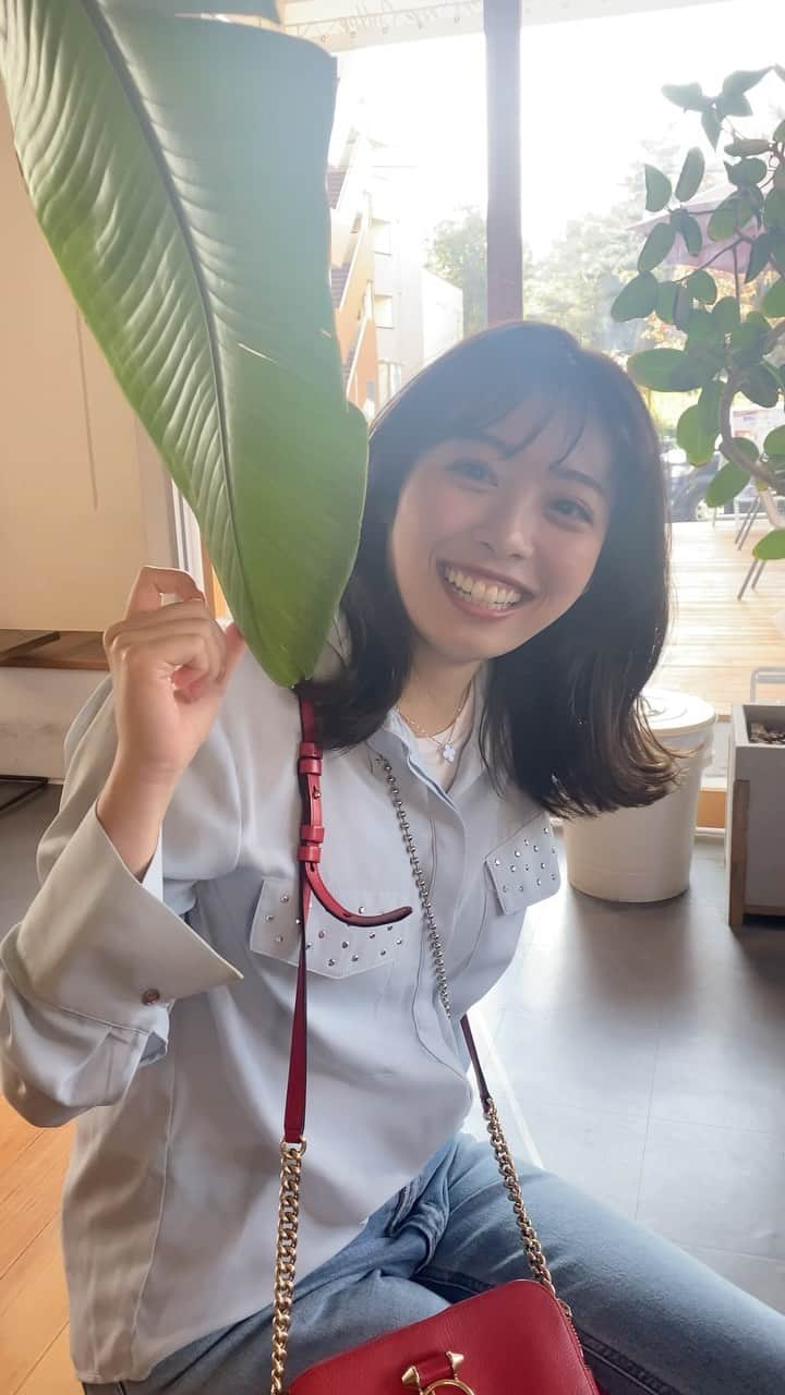 のインスタグラム：「めっちゃ彼氏カメラみたいな動画やけど 全然お姉ちゃんですが何か😌  #姉カメラ #エステ #エステティシャン  #大阪カフェ　#カフェ巡り #美容好き　#美容好きな人と繋がりたい」