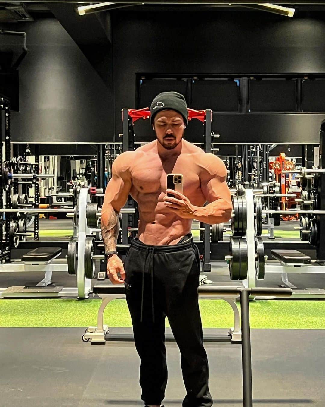 Kanekin Fitnessのインスタグラム：「今日の身体。 Shoulder Day.」