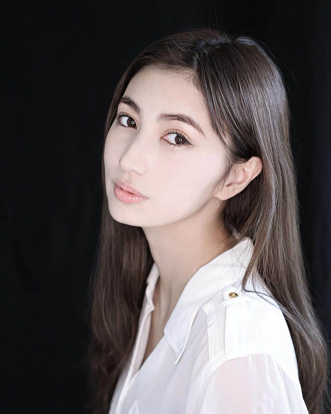 安田慎一のインスタグラム：「RISA📸  model @h.mika612  #studioshin」