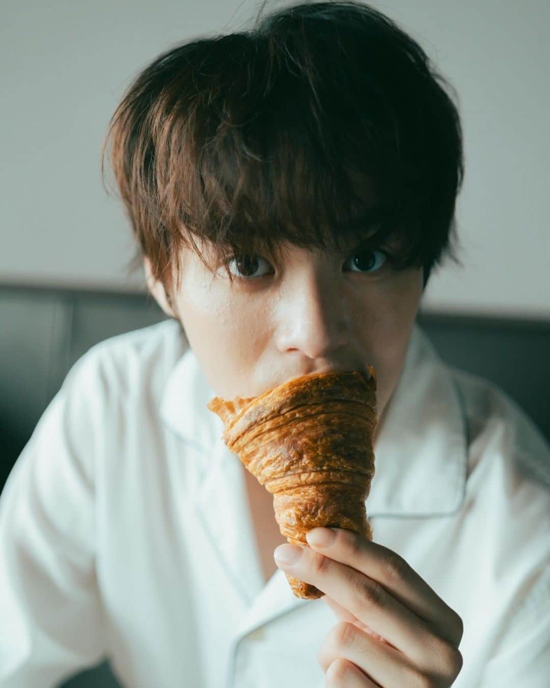 金子隼也さんのインスタグラム写真 - (金子隼也Instagram)「. パン🍞or白米🍚 どっち派！？！？  photo by @matsui_photo」10月27日 21時04分 - shunya_kaneko