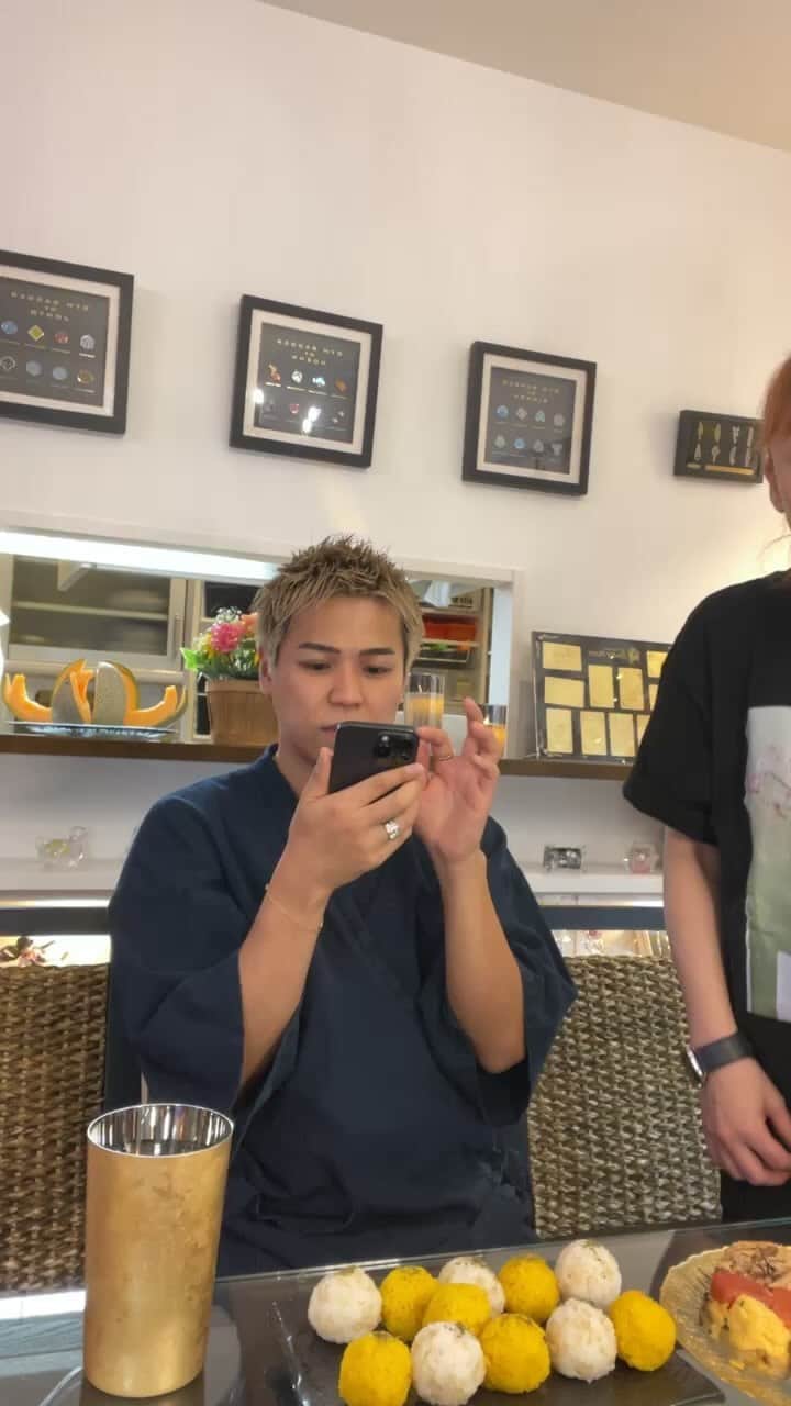 のインスタグラム：「.  玉置成実ちゃん  と  はやてぃん  と  私でインスタライヴしたよ  @nm_tmk  @hayato0424」